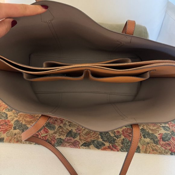 Tory Burch Perry Triple Compartment Tote Bag in Light Umber - Picture 2 of 6